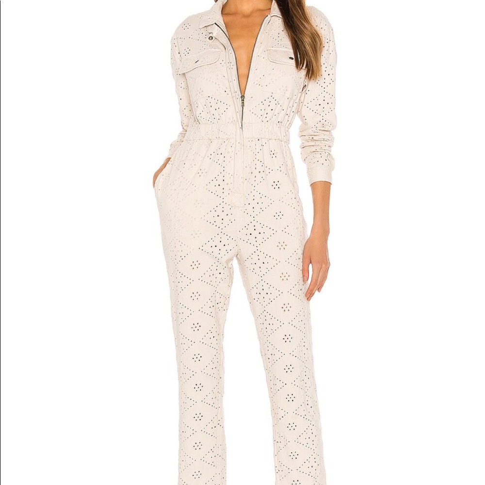 free people set the tone jumpsuit / sz 2 / ivory / the most comf jumpsuit ever!